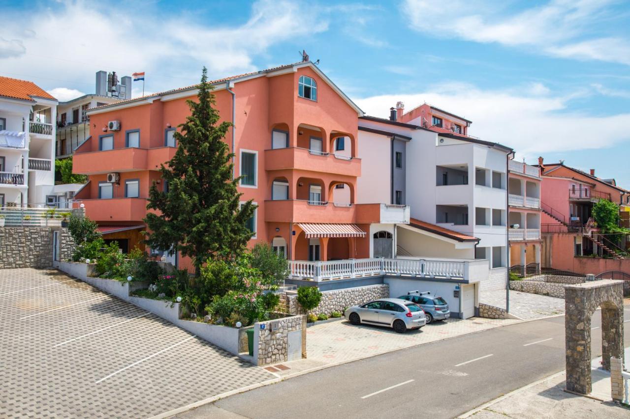 Apartments Mikanovic ซริกเวนิซา ภายนอก รูปภาพ