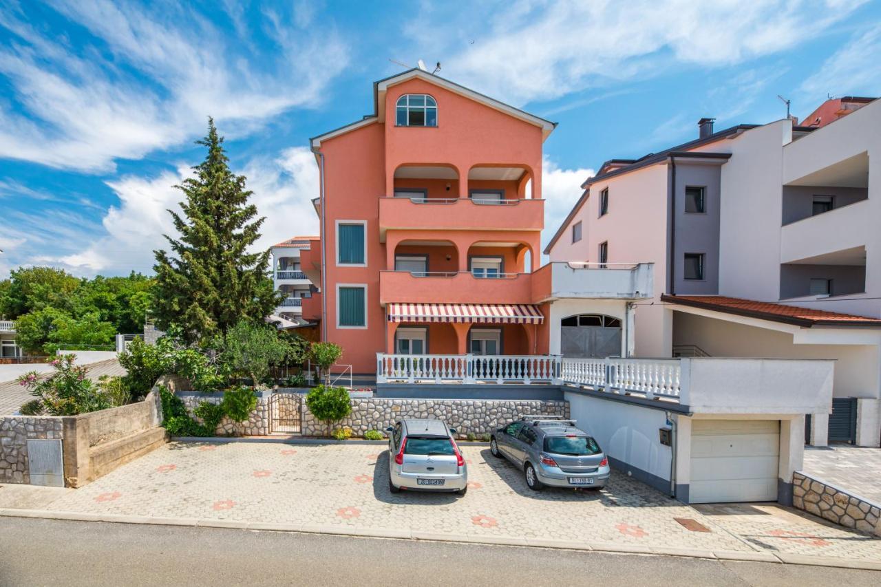 Apartments Mikanovic ซริกเวนิซา ภายนอก รูปภาพ