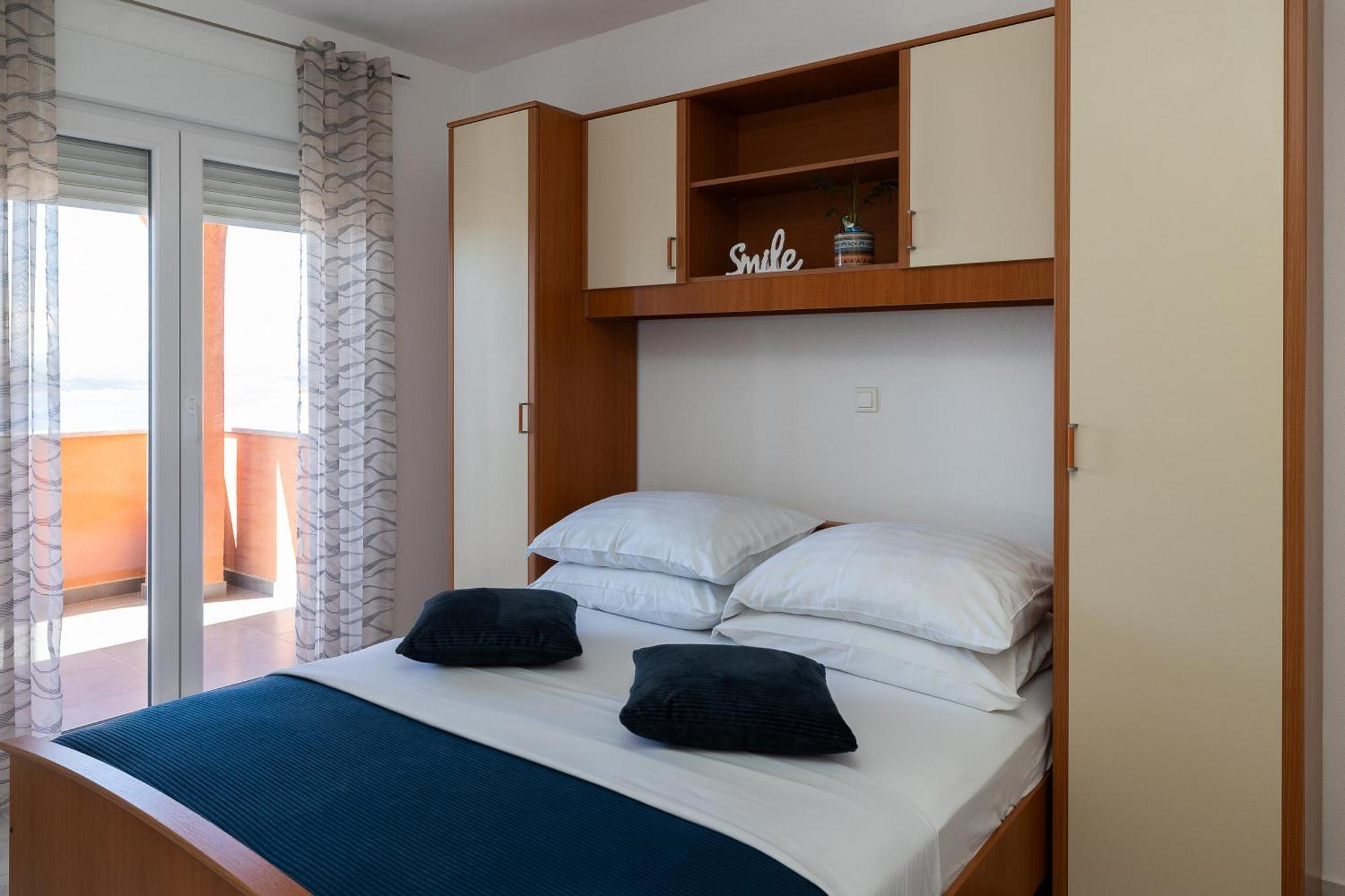 Apartments Mikanovic ซริกเวนิซา ภายนอก รูปภาพ