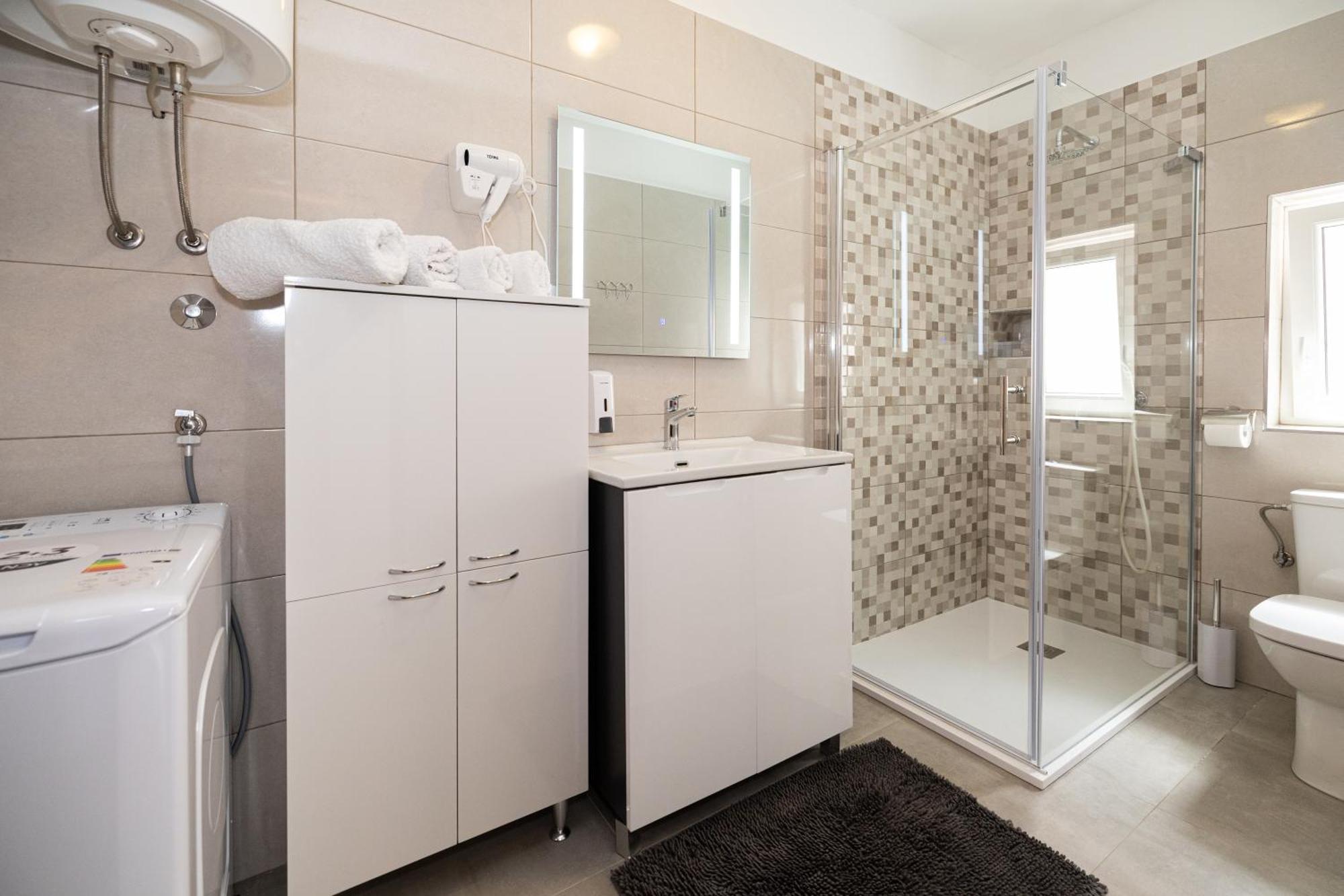 Apartments Mikanovic ซริกเวนิซา ภายนอก รูปภาพ