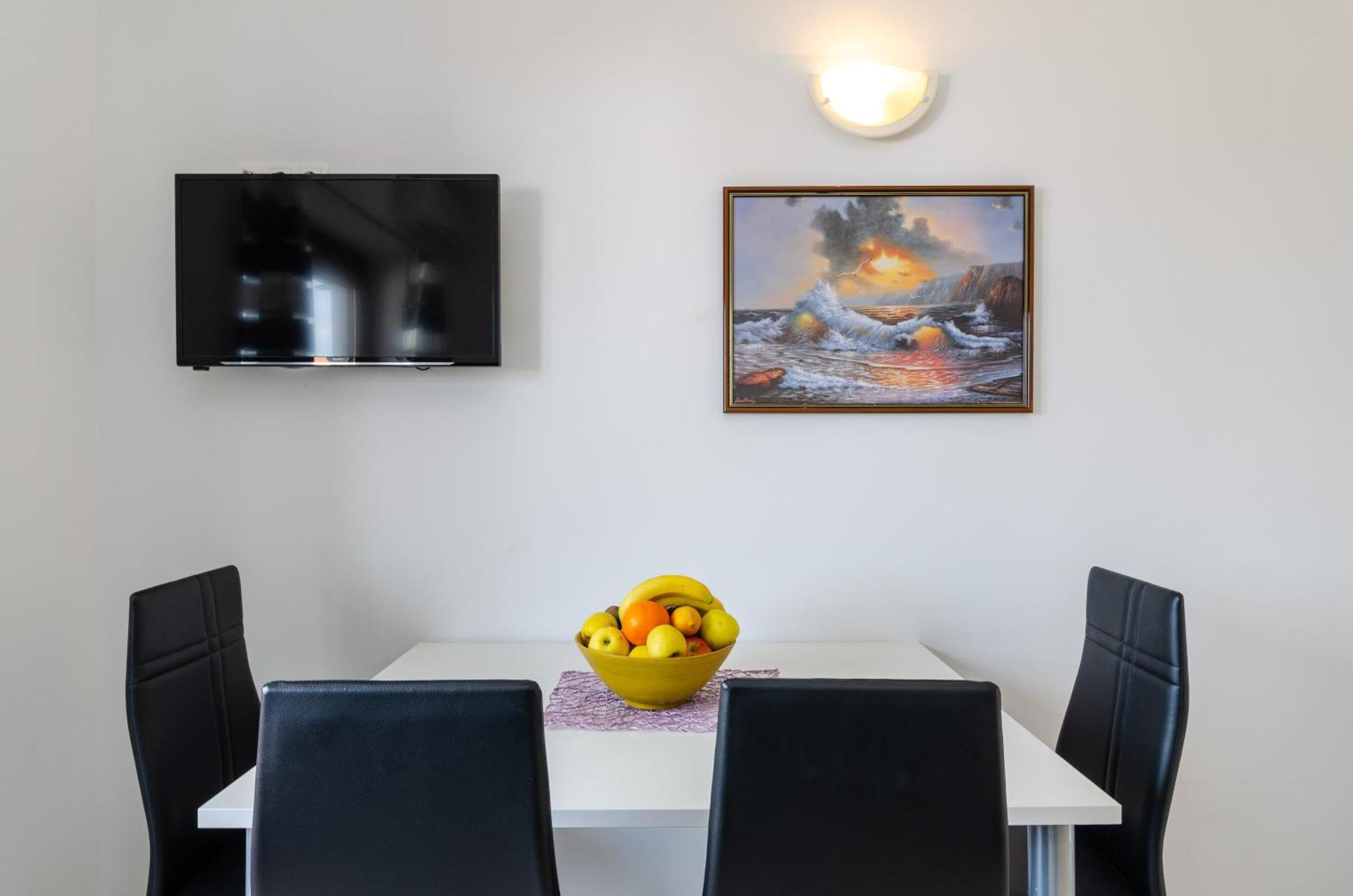 Apartments Mikanovic ซริกเวนิซา ภายนอก รูปภาพ